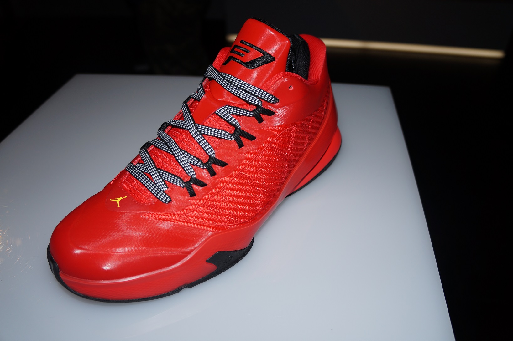 red chris paul shoes