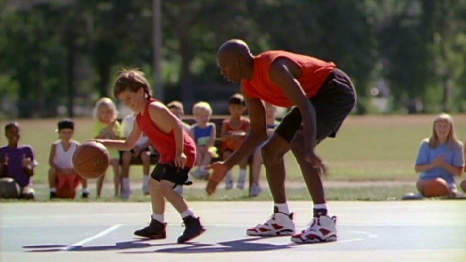 michael jordan wearing jordan 6